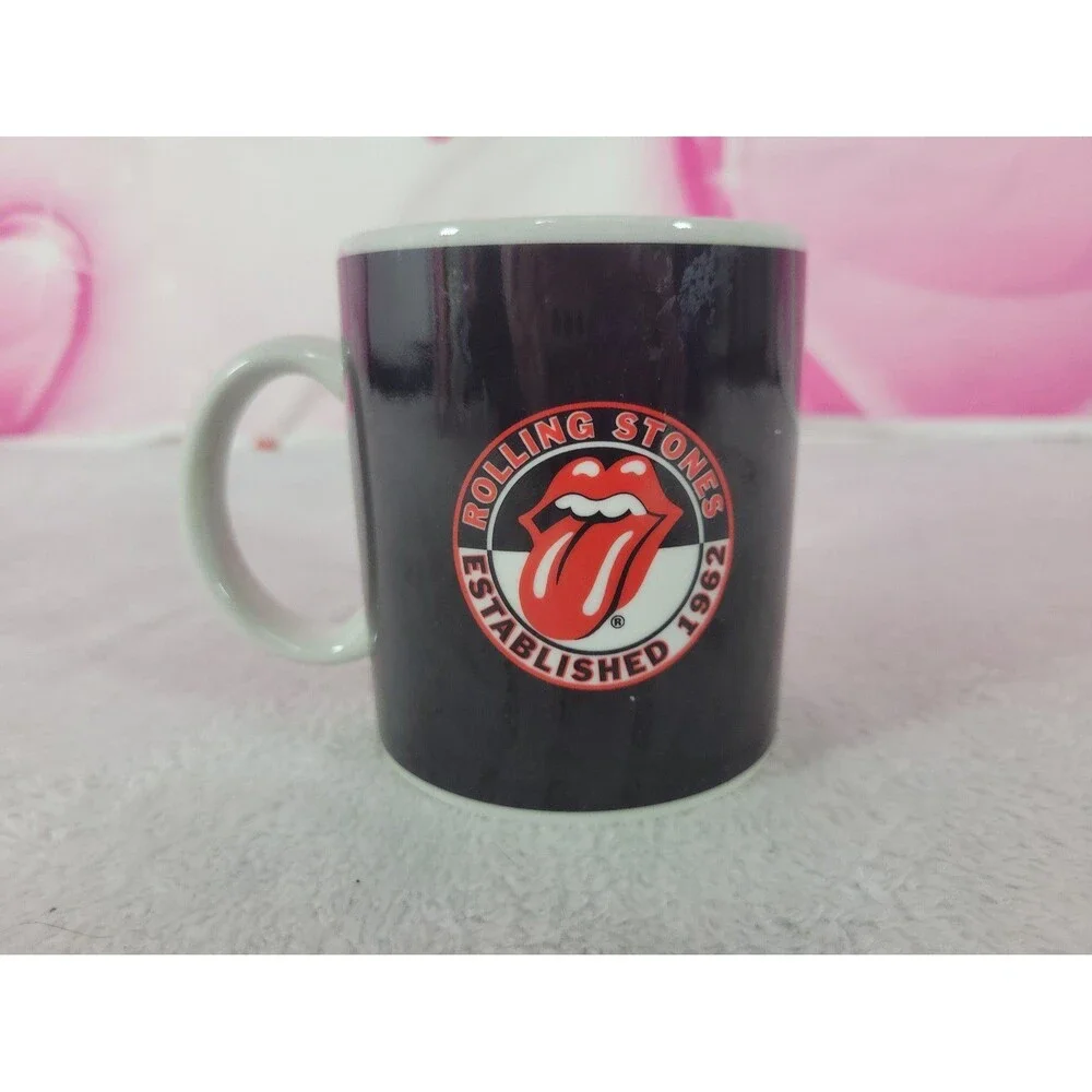 Rolling Stones Established 1962 Black Tongue Ceramic Mug Half Moon Bay UK 2005